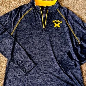 University of Michigan Colosseum Women’s 1/4 Zip XXL